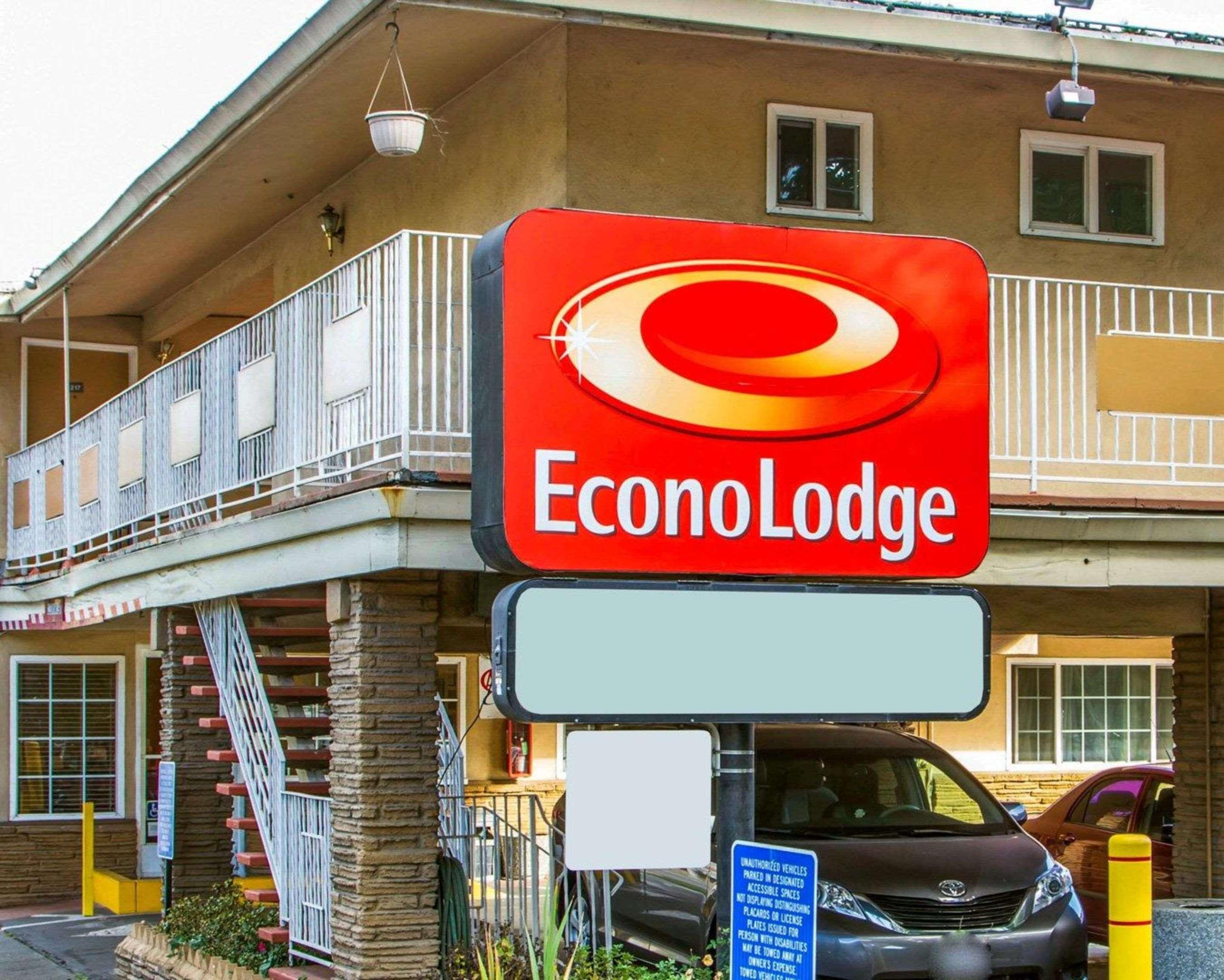 Econo Lodge Sacramento Convention Center Eksteriør billede